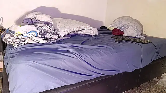 Snapshot of AmazingFuckCam chatting on 10-05-25, 09:56 AmazingFuckCam online show from 10-05-25, 09:56