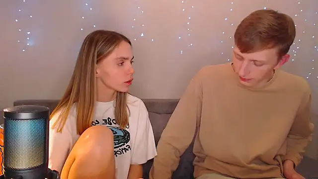 juliaanddima online show from 03-21-25, 12:29