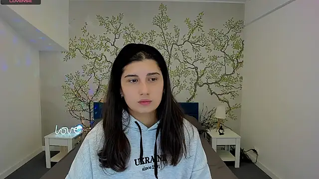 Linda EX online show from 02-03-25, 07:29