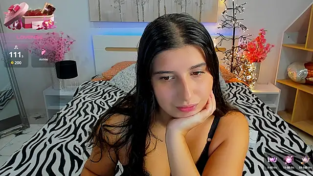 Linda EX online show from 10-08-25, 04:32