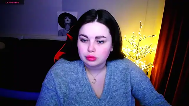 Emily Mo online show from 01-23-25, 06:39