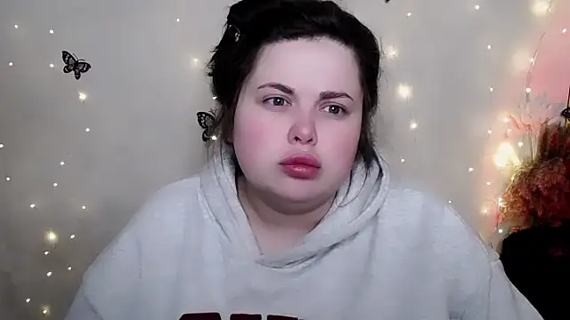 Emily Mo online show from 02-07-26, 06:50