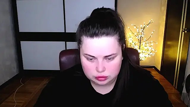 Emily Mo online show from 07-03-26, 06:53