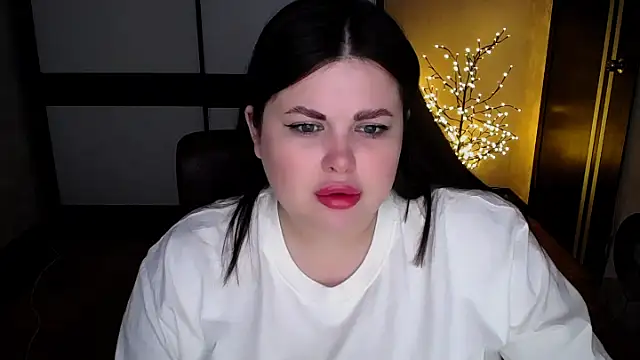 Emily Mo online show from 07-08-26, 06:07