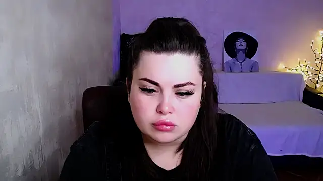 Emily Mo online show from 07-26-26, 05:48