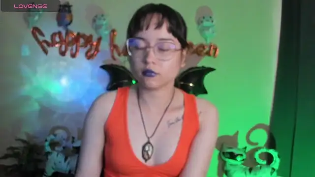 shantalc3rezo online show from 10-17-25, 08:00