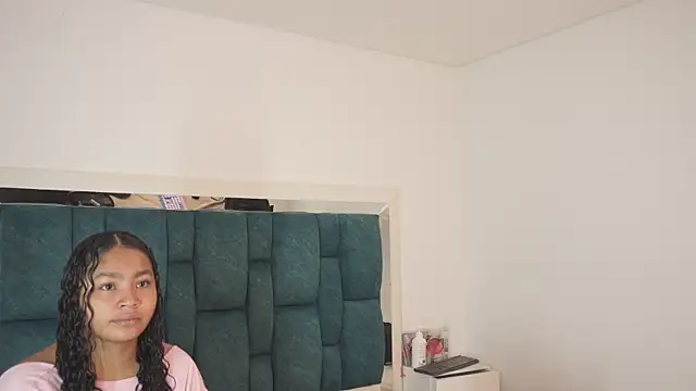 Anais aradia online show from 07-02-26, 07:14