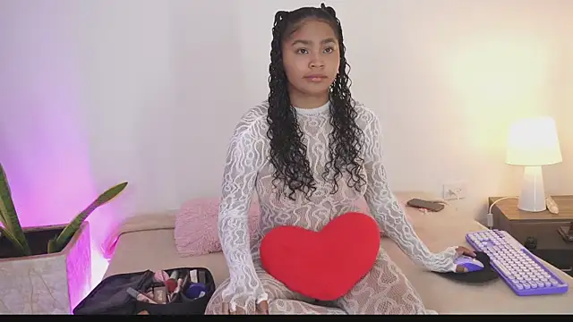 Anais aradia online show from 07-21-26, 04:26