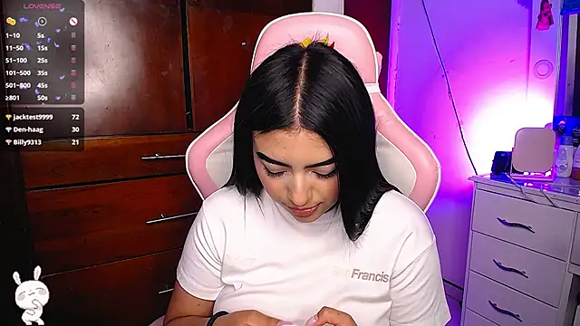 Snapshot of eva_six chatting on 01-25-25, 03:51 eva six online show from 01-25-25, 03:51