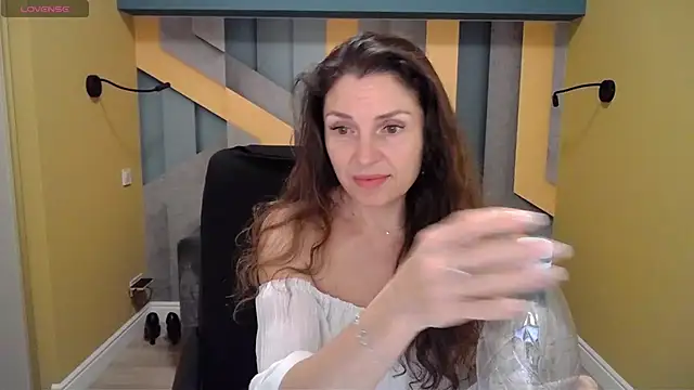 EllaLong online show from 12-22-24, 03:44