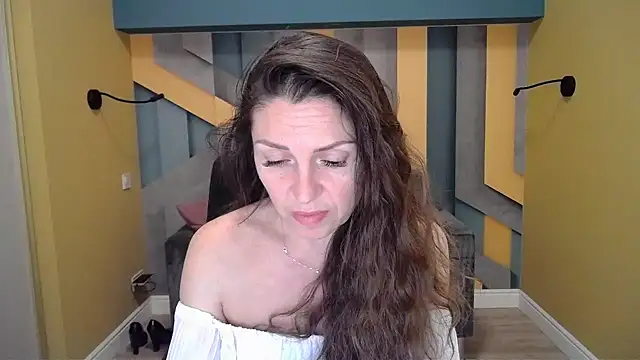 EllaLong online show from 01-05-25, 12:31