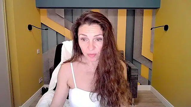 EllaLong online show from 02-13-25, 06:38