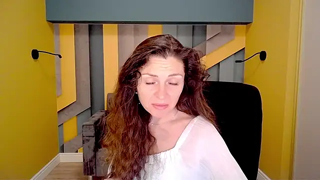 EllaLong online show from 02-23-25, 12:27