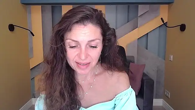 EllaLong online show from 09-13-25, 11:32