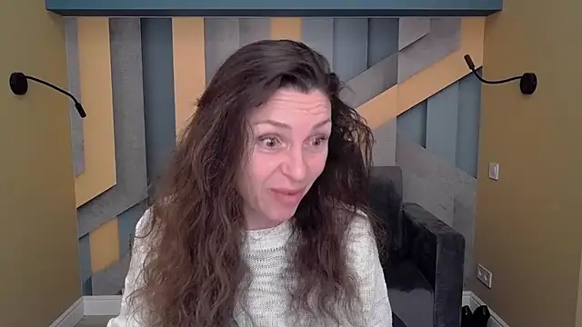 EllaLong online show from 10-10-25, 11:31