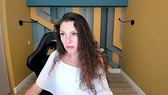 EllaLong online show from 07-28-26, 02:13