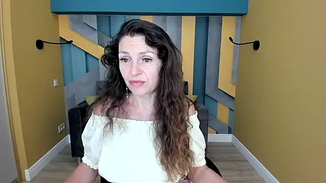 EllaLong online show from 07-29-26, 11:30