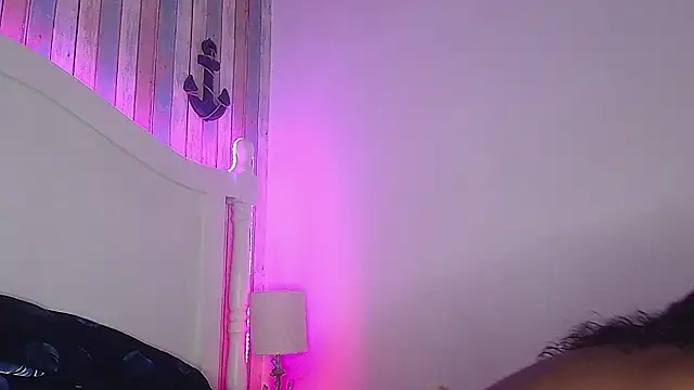 NaiaGils online show from 09-17-25, 07:15