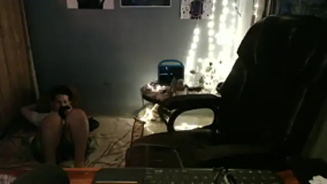 DanelyLopez online show from 01-13-26, 01:33