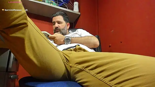 Maxi TheBigDaddy online show from 02-25-25, 06:31