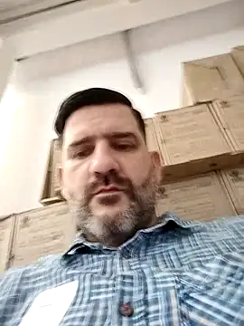 Maxi TheBigDaddy online show from 02-13-26, 01:51