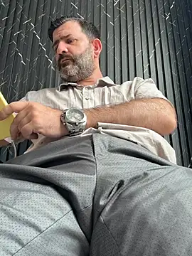 Snapshot of Maxi_TheBigDaddy chatting on 07-07-26, 02:54 Maxi TheBigDaddy online show from 07-07-26, 02:54