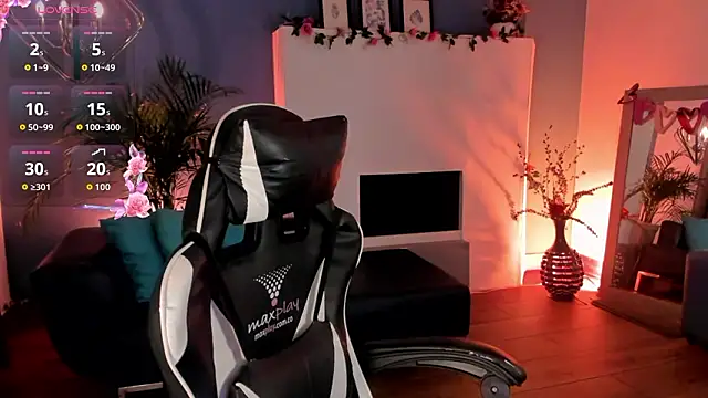 Megan inked online show from 03-05-26, 03:24