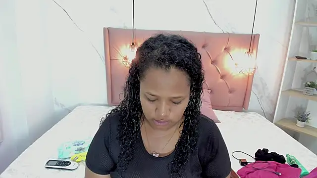 Belle Brunette online show from 02-14-25, 09:32