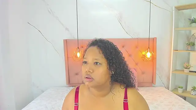 Belle Brunette online show from 02-08-26, 12:30