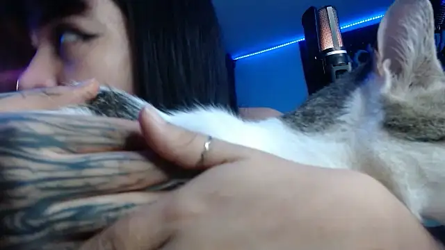 Snapshot of shy_katy_ chatting on 01-24-25, 08:34 shy katy online show from 01-24-25, 08:34