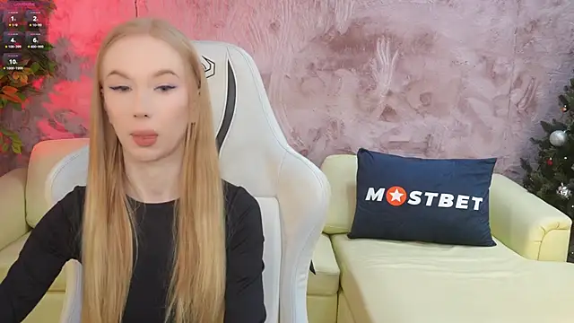 Amelia Blaze online show from 12-13-24, 07:36