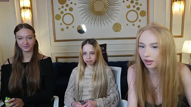 Amelia Blaze online show from 10-22-25, 10:48