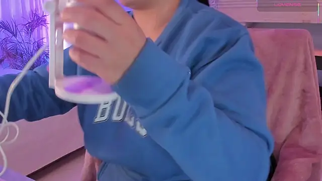 scarlet miller1 online show from 11-18-25, 12:20