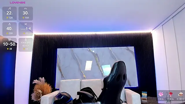 charlottewhitte online show from 02-13-26, 11:17