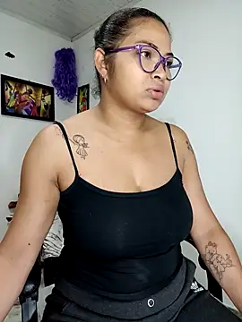 chalohott online show from 10-18-25, 06:58