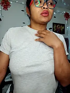 chalohott online show from 12-15-25, 10:08