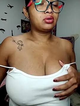 chalohott online show from 06-15-26, 12:18