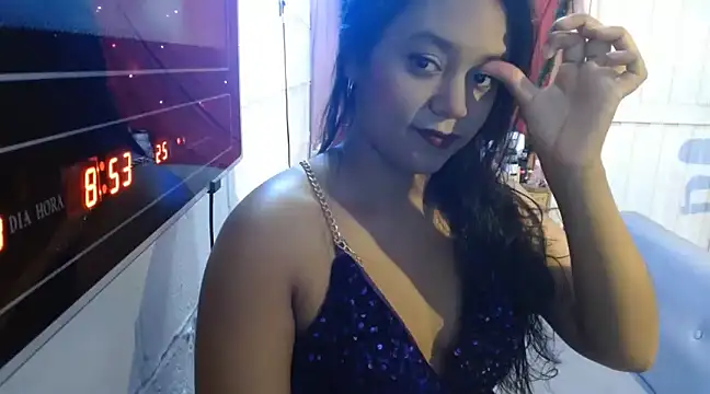 Snapshot of Chiara_petterson chatting on 12-11-24, 05:21 Chiara petterson online show from 12-11-24, 05:21