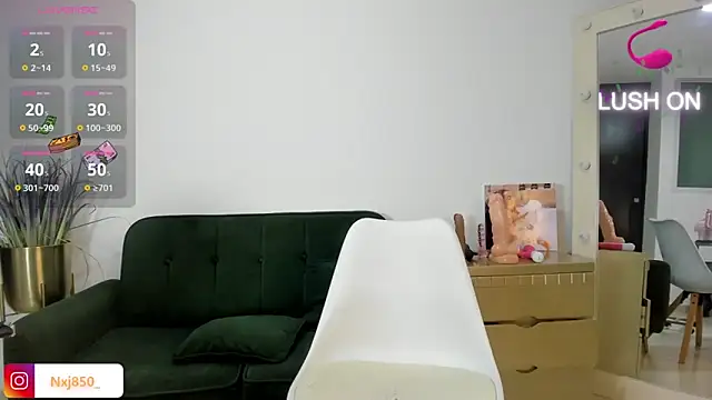 HOTBLACKANDWHITE2 online show from 01-30-25, 09:58