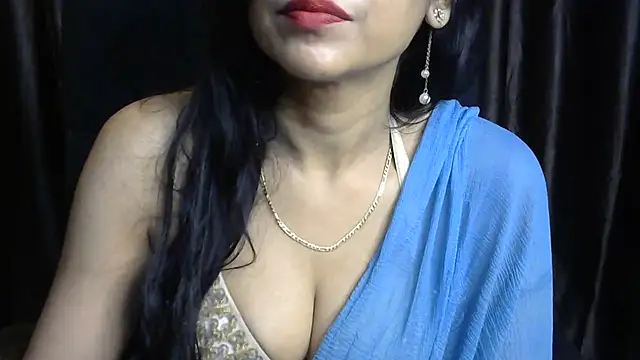 Snapshot of iam-moni2 chatting on 02-04-25, 01:45 iam-moni2 online show from 02-04-25, 01:45