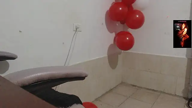 toxxxic cams online show from 01-14-26, 04:40