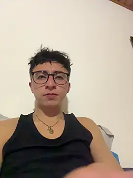 CamiRojas boy online show from 06-21-26, 04:04