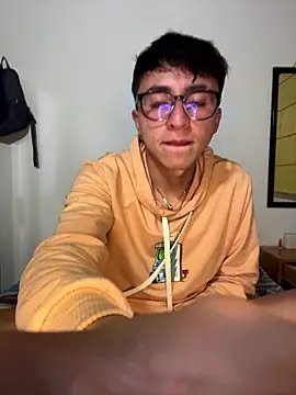 CamiRojas boy online show from 07-07-26, 03:42