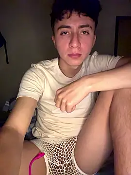CamiRojas boy online show from 07-12-26, 03:08