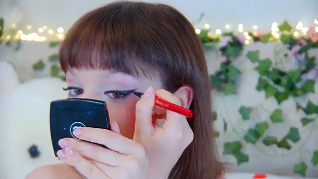 ElisabethDavis online show from 04-12-26, 03:06