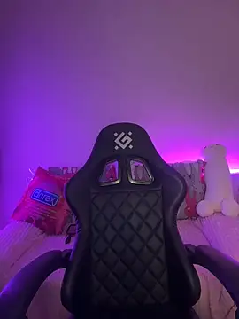 Your insomniya online show from 10-11-25, 10:30