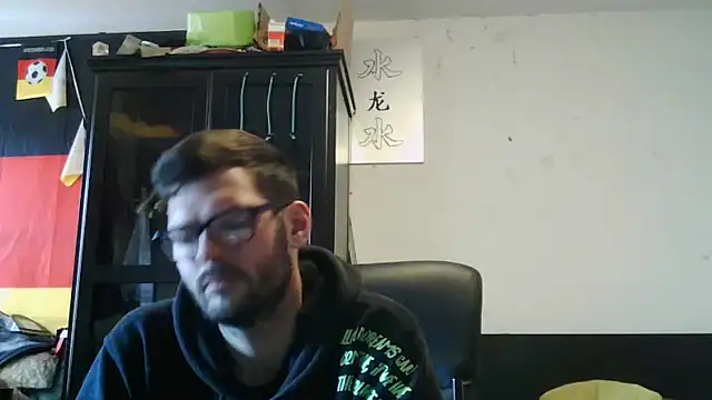 Snapshot of Die-geile-Sau chatting on 05-14-26, 01:40 Die-geile-Sau online show from 05-14-26, 01:40