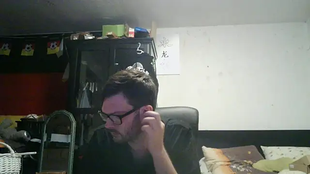 Snapshot of Die-geile-Sau chatting on 05-22-26, 08:47 Die-geile-Sau online show from 05-22-26, 08:47