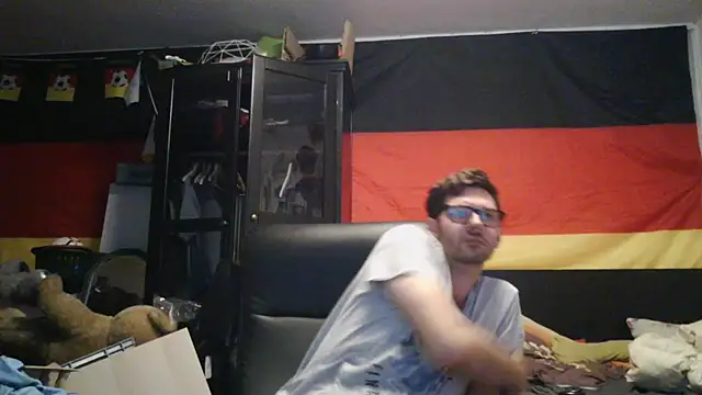 Die-geile-Sau online show from 07-01-26, 08:30