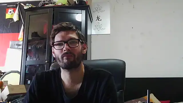 Die-geile-Sau online show from 07-23-26, 12:58